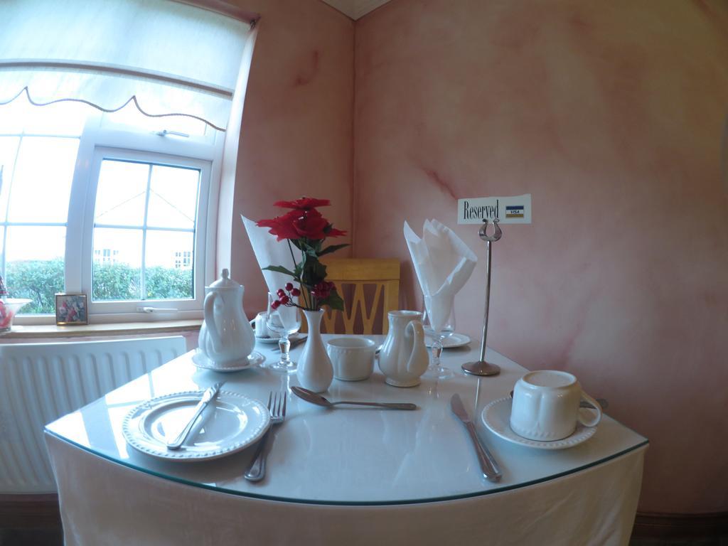 Derghaven B&B, Hostel & Self Catering Scarriff  Exterior photo